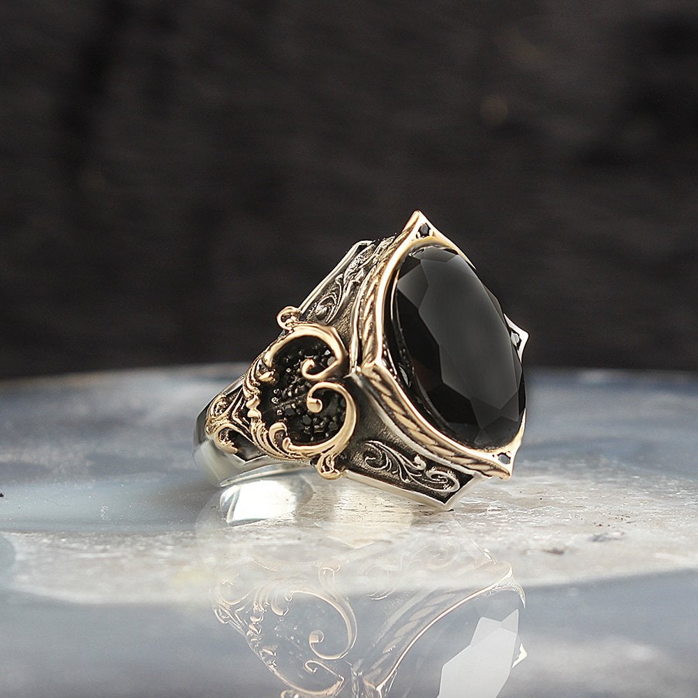 925 Sterling Silver Men's Ring with Black Zircon Stone