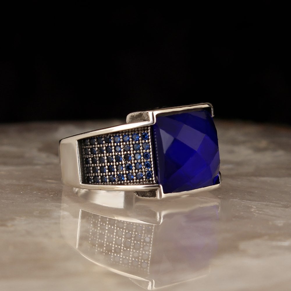 925 Sterling Silver Men's Ring with Blue Zircon Stone