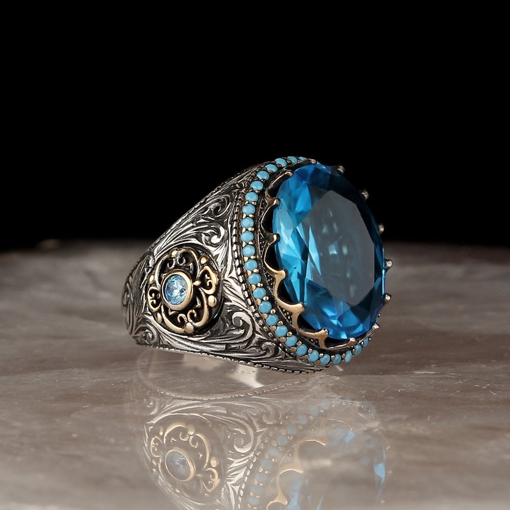925 Sterling Silver Ring with Blue Topaz Stone
