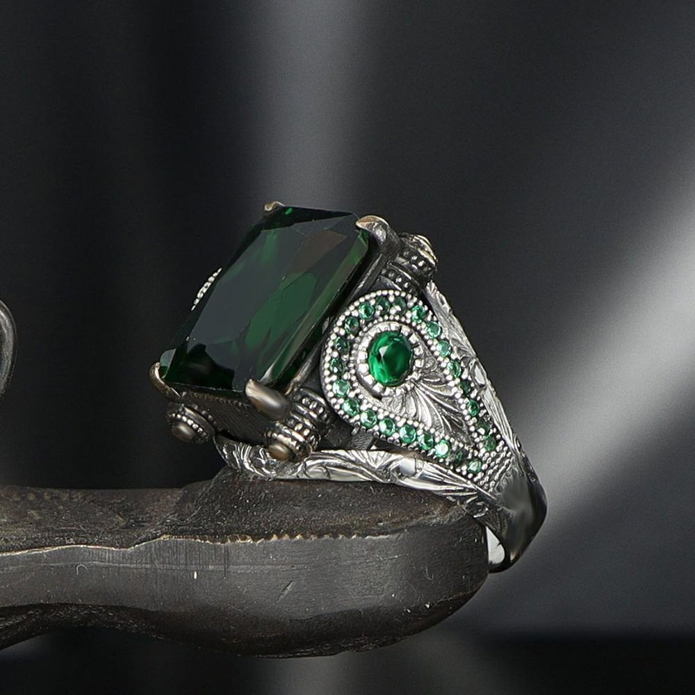 925 Sterling Silver Men's Ring with Zircon Stone