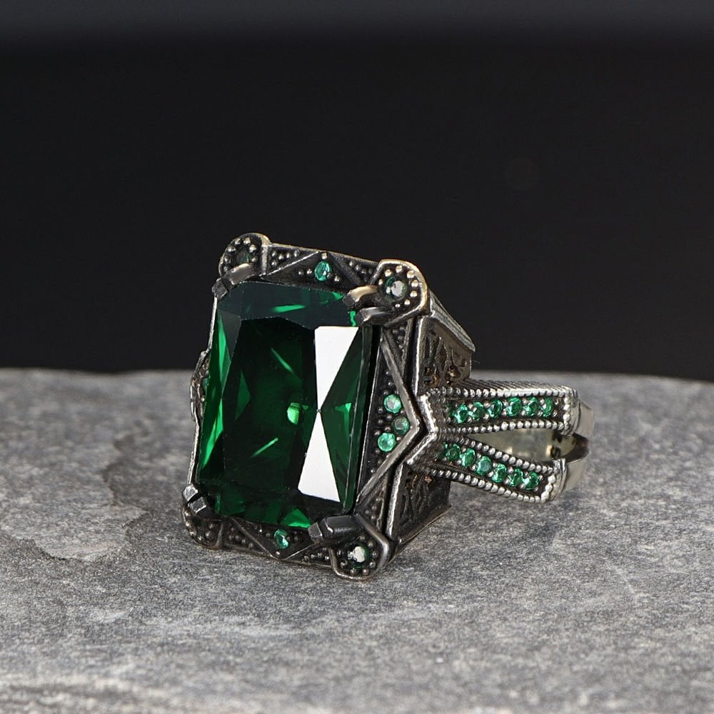 925 Sterling Silver Men's Ring with Zircon Stone
