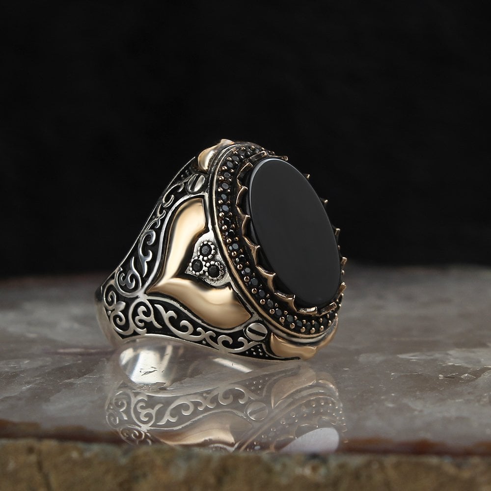 Onyx Stone Men's Silver Ring