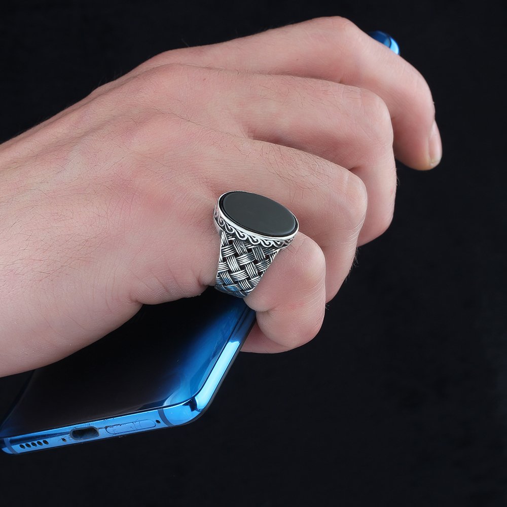Onyx Stone Braided Hand Engraved  925 Sterling Silver Men's Ring
