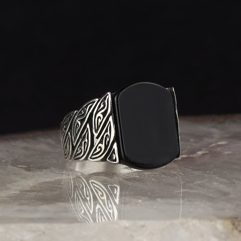 Onyx Stone Hand Engraved  925 Sterling Silver Men's Ring