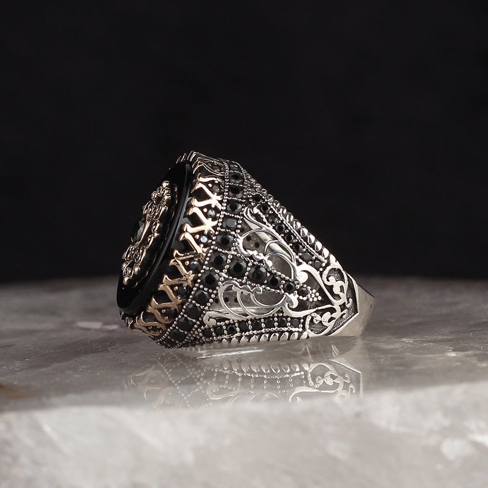 925 Sterling Silver Ring with Onyx Stone