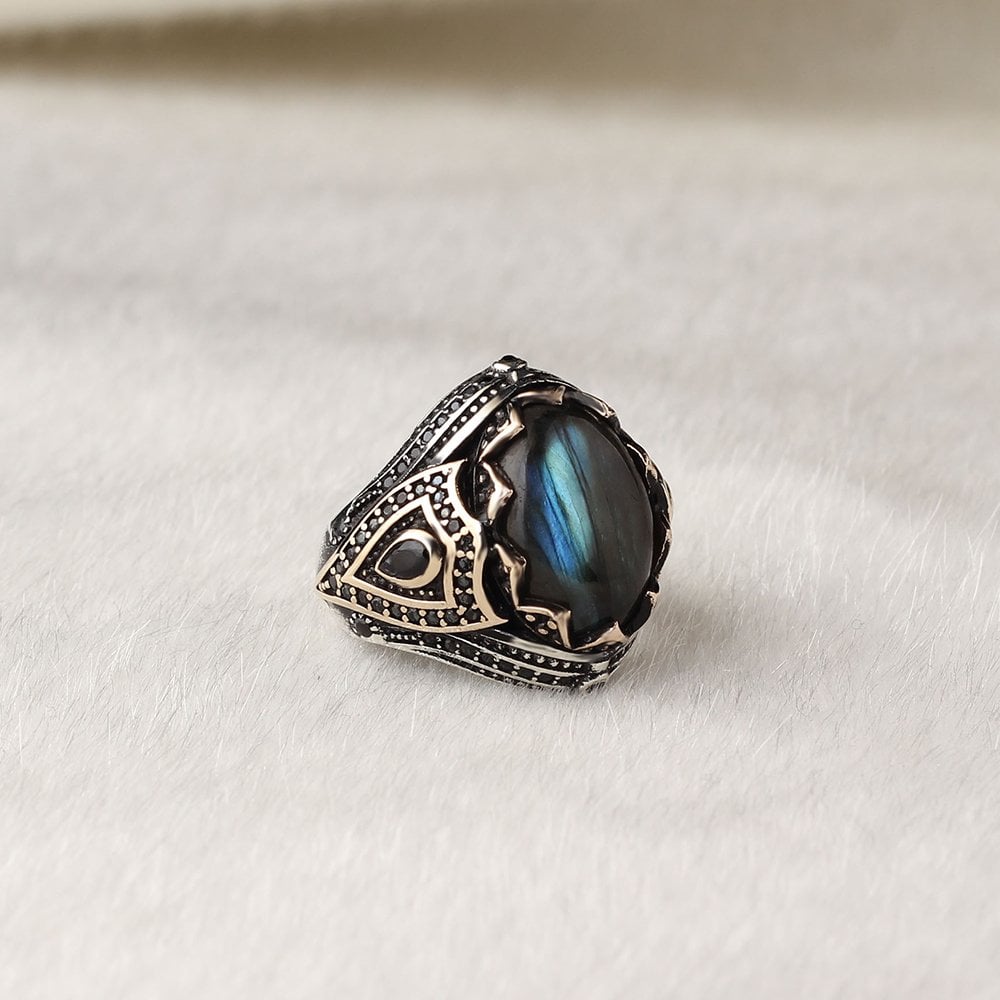 925 Sterling Silver Men's Ring with Labradorite Stone
