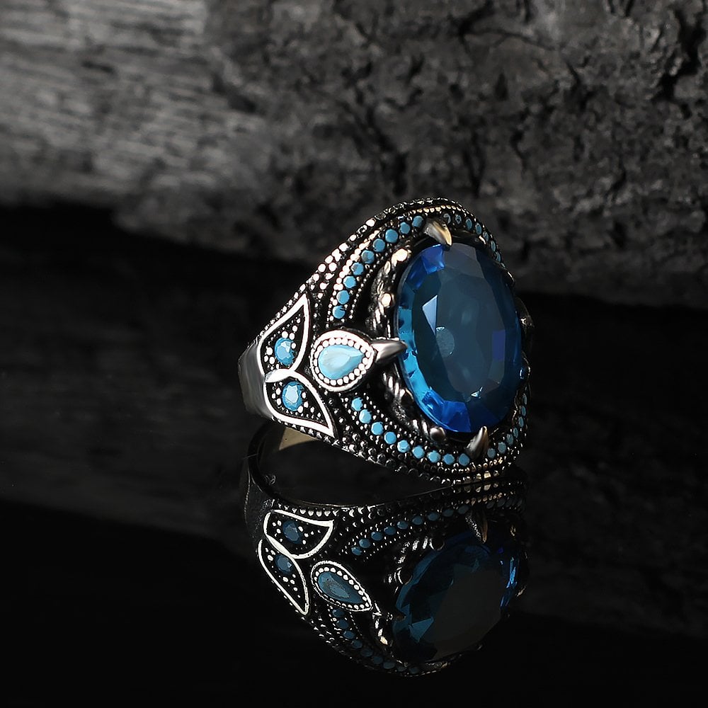 925 Sterling Silver Men's Ring with Blue Topaz Stone