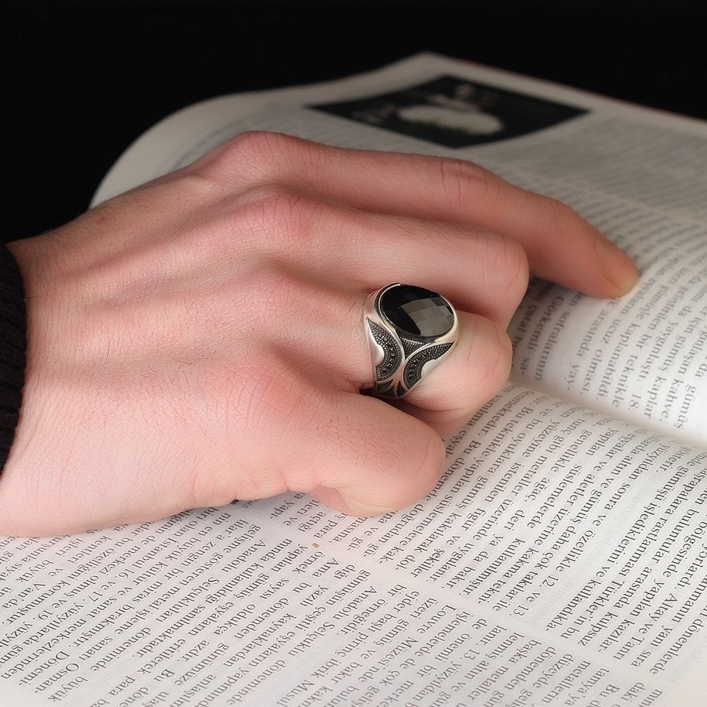 925 Sterling Silver Men's Ring with Black Zircon Stone