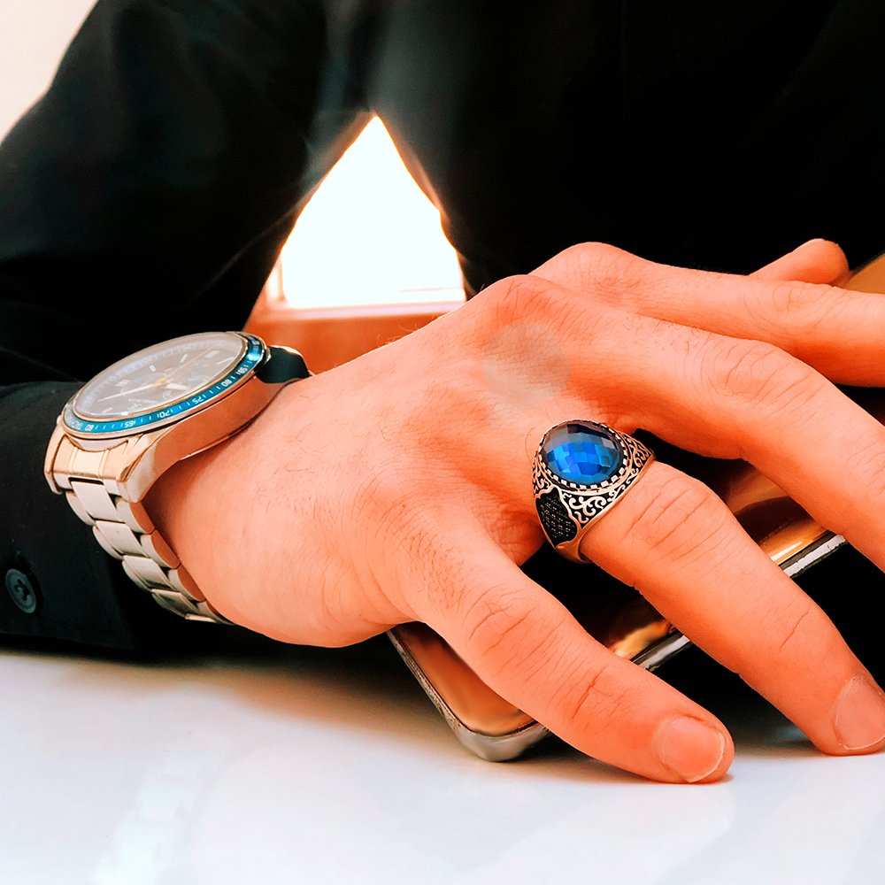 925 Sterling Silver Ring with Zircon Stone