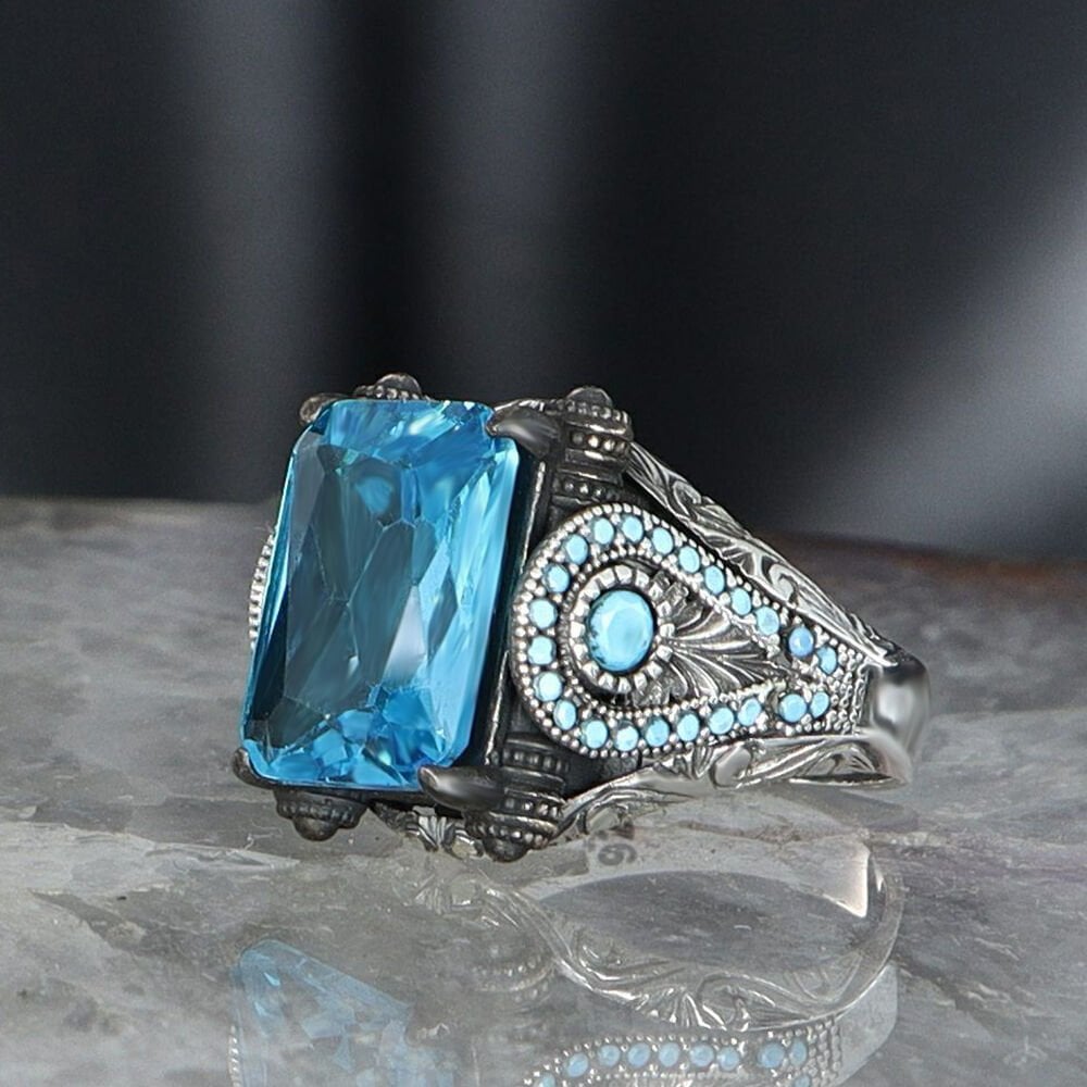 925 Sterling Silver Men's Ring with Blue Topaz Stone