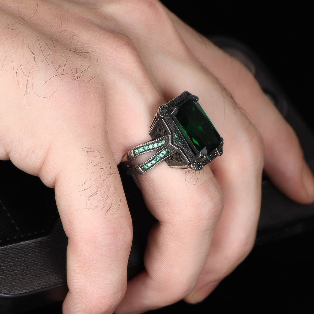 925 Sterling Silver Men's Ring with Zircon Stone
