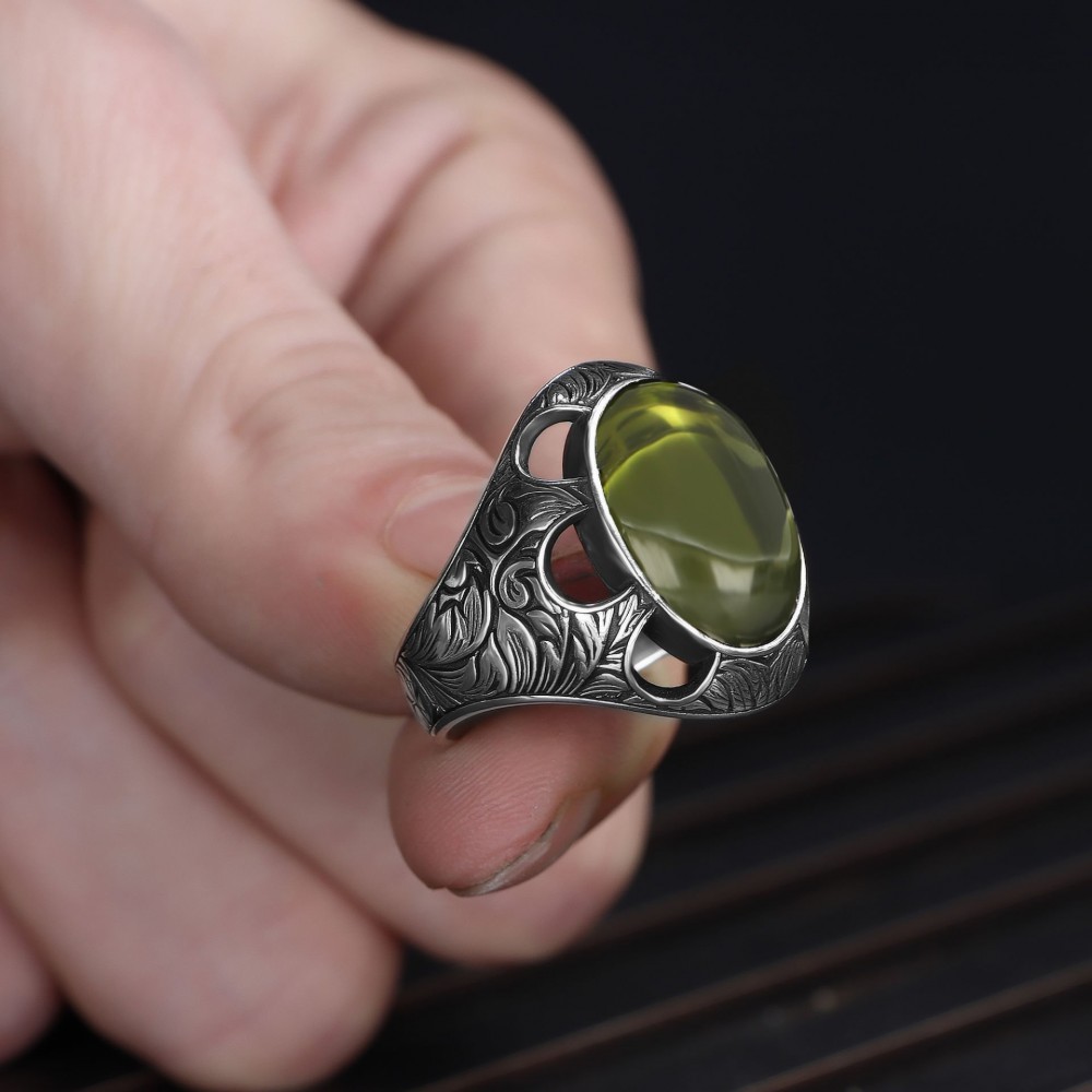 Hand Engraved  Model Peridot Stone 925 Sterling Silver Men's Ring