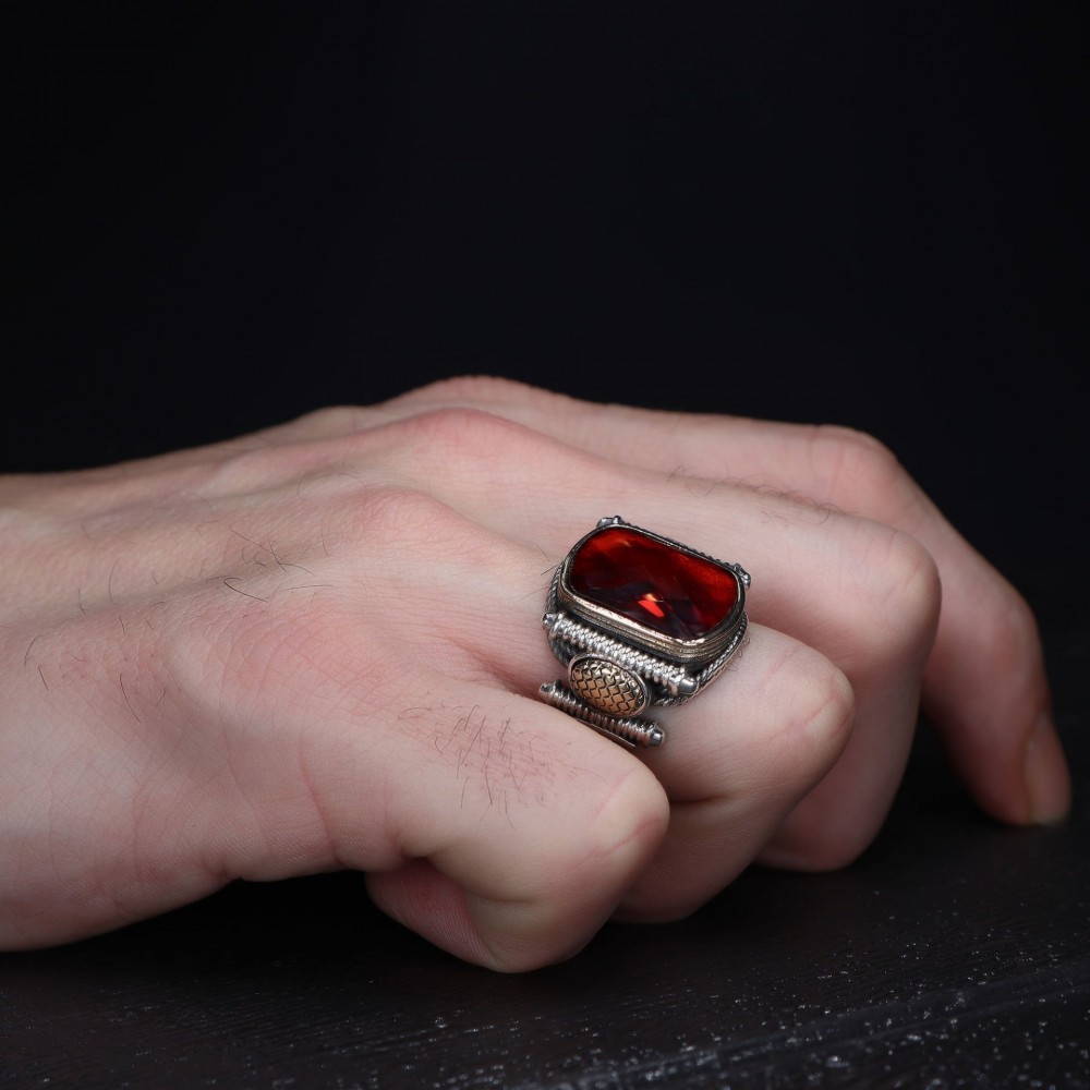 Silver Men's Ring with Garnet Stone