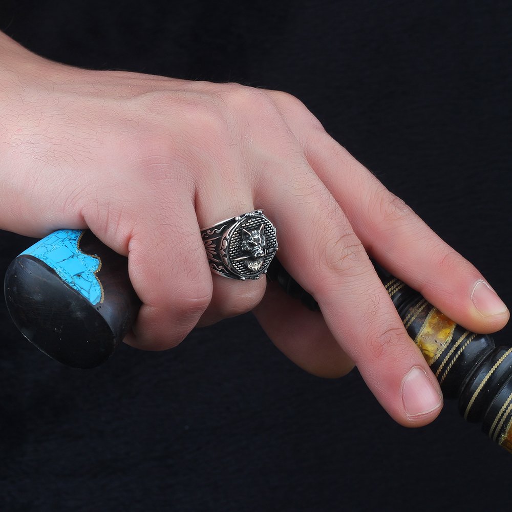 Antique Model Wolf Symbol 925 Sterling Silver Men's Ring