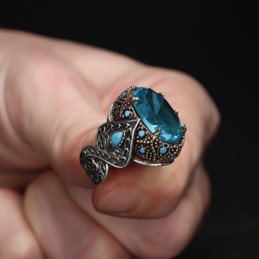 925 Sterling Silver Men's Ring with Blue Topaz Stone