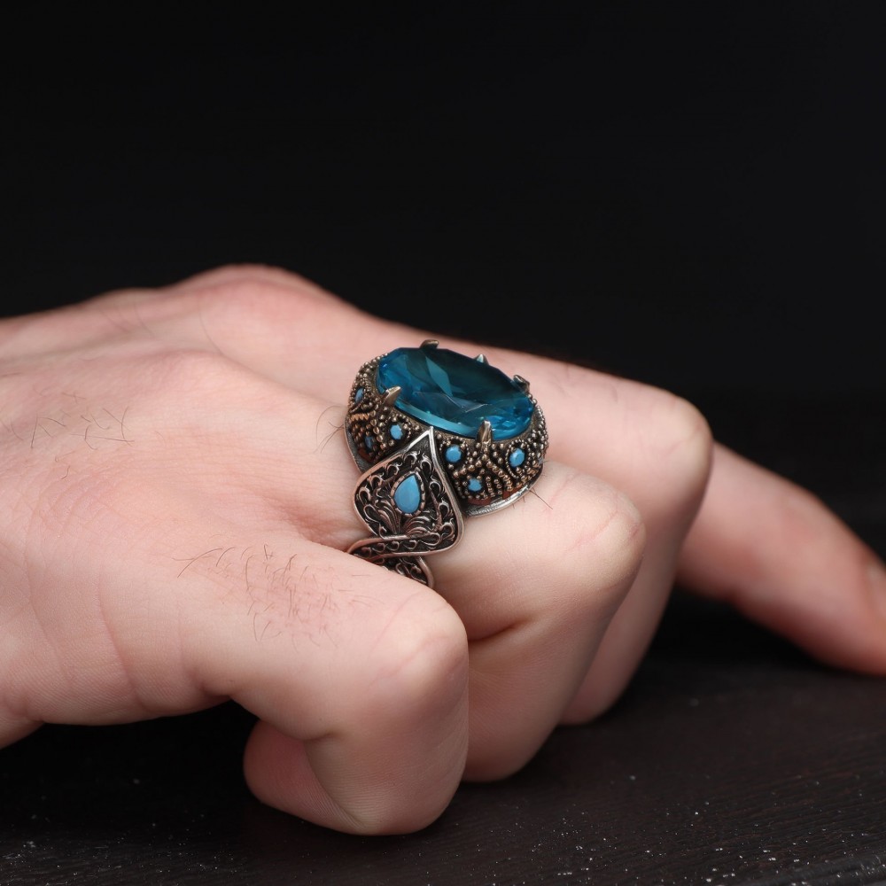 925 Sterling Silver Men's Ring with Blue Topaz Stone